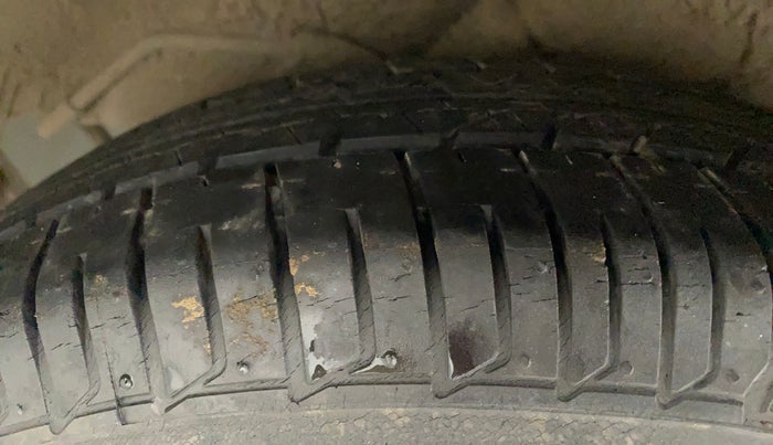 2011 Hyundai i10 MAGNA 1.2, Petrol, Manual, 82,130 km, Left Rear Tyre Tread