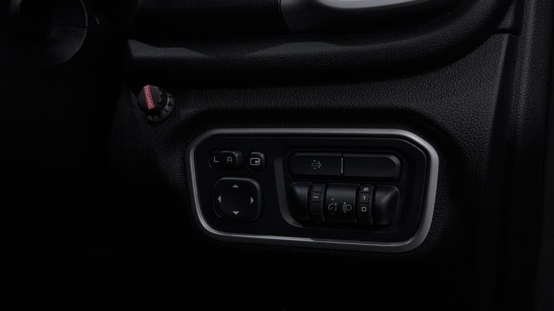 2022 GWM Ute Cannon-X (4x4), Automatic, 63056 km, Utility Switches/Buttons