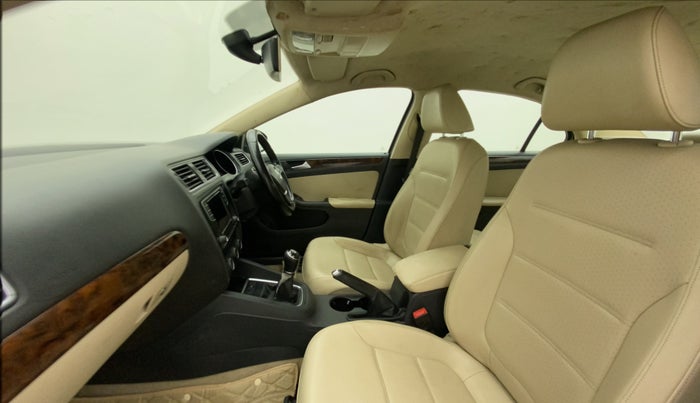 2015 Volkswagen Jetta COMFORTLINE TSI, Petrol, Manual, 53,355 km, Right Side Front Door Cabin