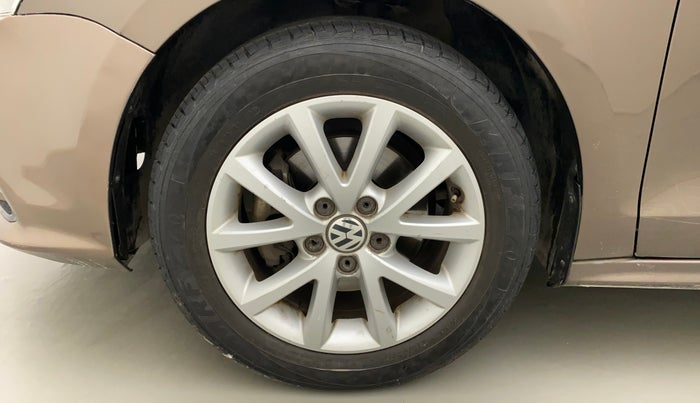 2015 Volkswagen Jetta COMFORTLINE TSI, Petrol, Manual, 53,355 km, Left Front Wheel