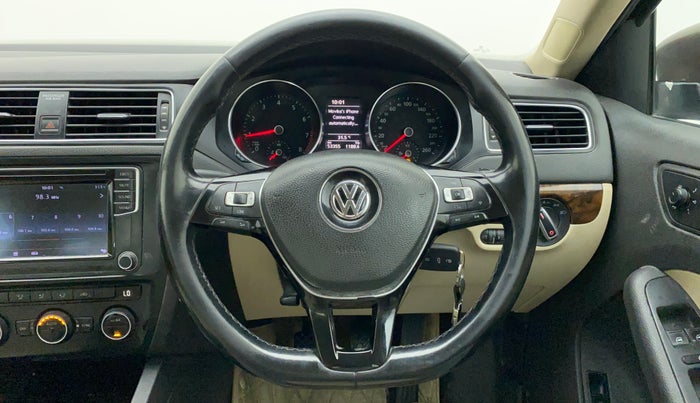 2015 Volkswagen Jetta COMFORTLINE TSI, Petrol, Manual, 53,355 km, Steering Wheel Close Up
