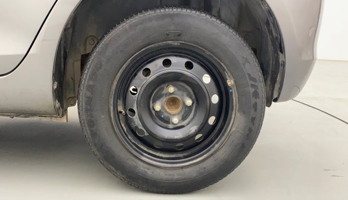 2013 Maruti Swift VDI, Diesel, Manual, 97,793 km, Left Rear Wheel