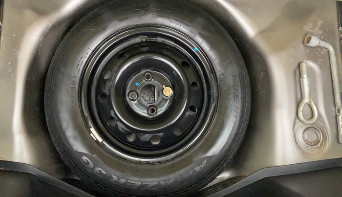 2013 Maruti Swift VDI, Diesel, Manual, 97,793 km, Spare Tyre
