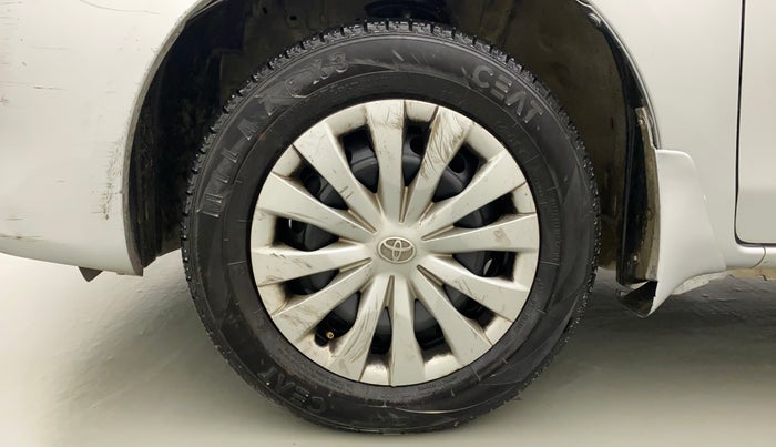 2011 Toyota Etios G, Petrol, Manual, 72,036 km, Left Front Wheel