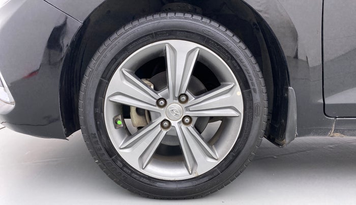 2018 Hyundai Verna 1.6 CRDI SX + AT, Diesel, Automatic, 33,336 km, Left Front Wheel