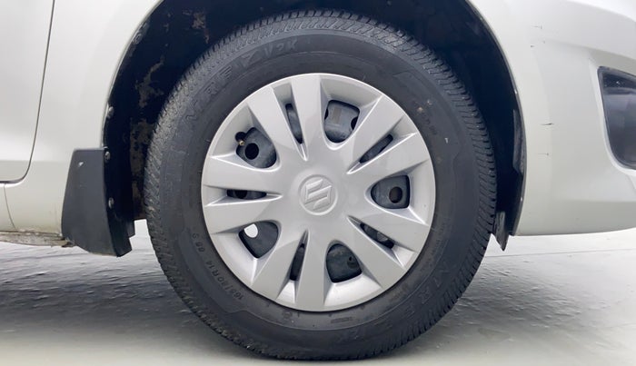2014 Maruti Swift Dzire VXI 1.2 BS IV, Petrol, Manual, 30,835 km, Right Front Tyre