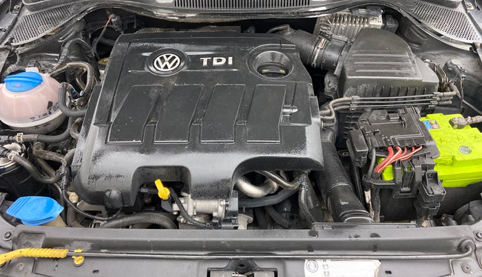 2016 Volkswagen Vento HIGHLINE 1.5 AT, Diesel, Automatic, 96,216 km, Open Bonet