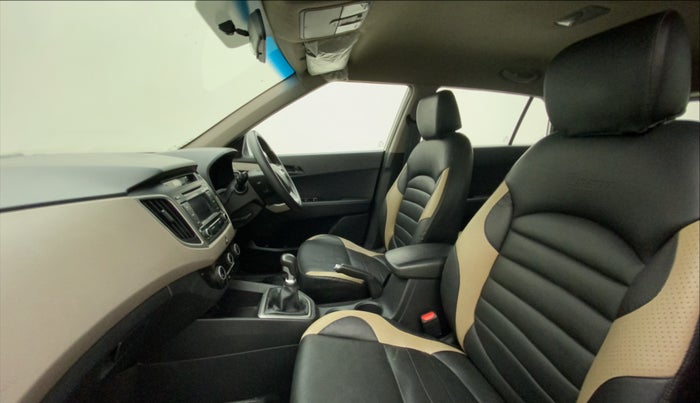 2016 Hyundai Creta E PLUS 1.6 PETROL, Petrol, Manual, 57,274 km, Right Side Front Door Cabin