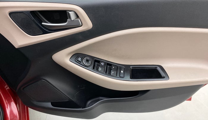 2018 Hyundai Elite i20 ASTA 1.2  CVT, Petrol, Automatic, 83,645 km, Driver Side Door Panels Control
