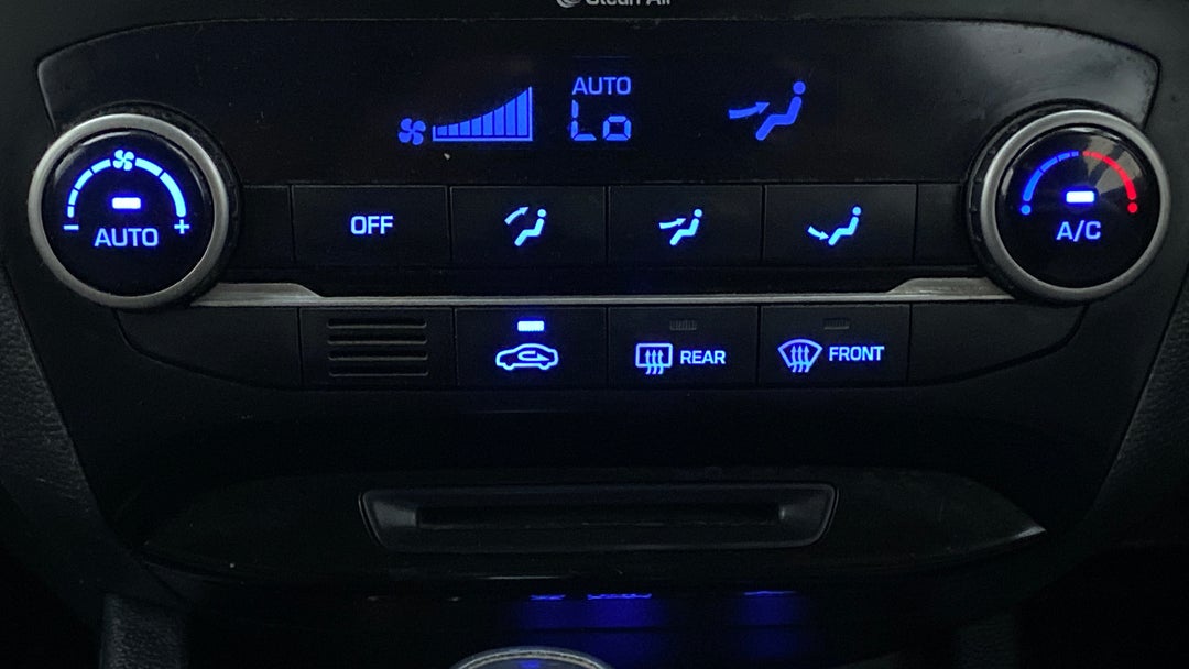 Automatic Climate Control 