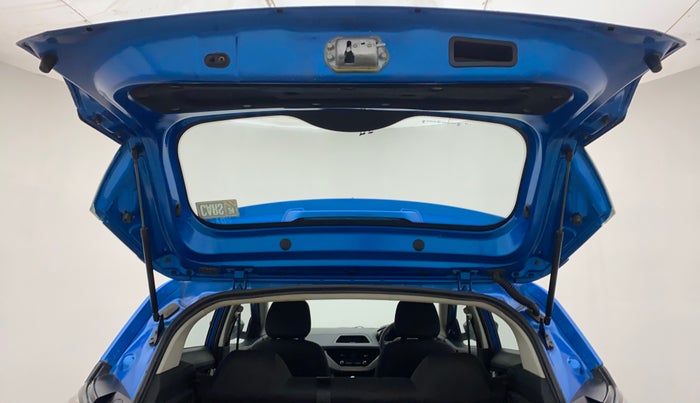 2018 Tata NEXON XM PETROL, Petrol, Manual, 25,528 km, Boot Door Open