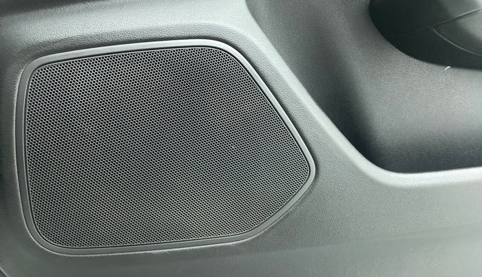 2015 Audi Q3 35 TDI Quattro, Diesel, Automatic, 75,478 km, Speaker