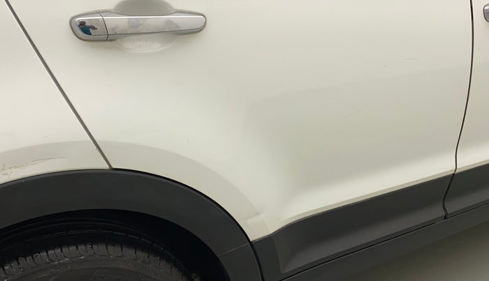 2015 Hyundai Creta SX PLUS 1.6 PETROL, Petrol, Manual, 65,142 km, Right rear door - Minor scratches
