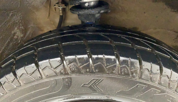2014 Maruti Alto 800 LXI, Petrol, Manual, 43,569 km, Right Front Tyre Tread