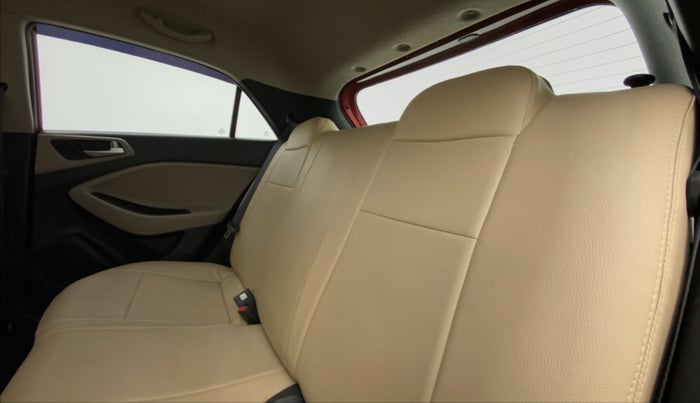 2019 Hyundai Elite i20 1.2 SPORTS PLUS VTVT, Petrol, Manual, 36,671 km, Right Side Rear Door Cabin