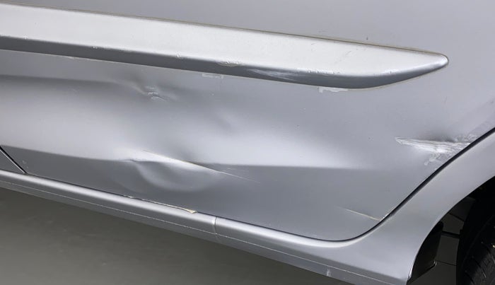 2018 Honda Amaze 1.2L I-VTEC V, Petrol, Manual, 55,763 km, Rear left door - Slightly dented