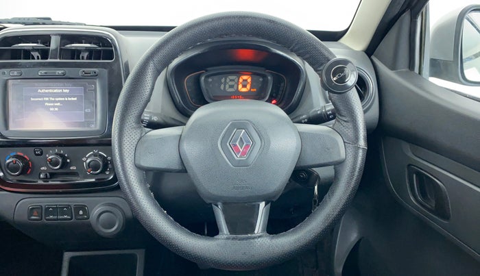 2016 Renault Kwid 1.0 RXT Opt, Petrol, Manual, 16,545 km, Steering Wheel Close Up