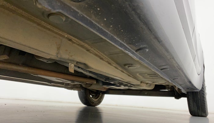 2016 Hyundai Eon SPORTZ, Petrol, Manual, 29,552 km, Right Side Underbody