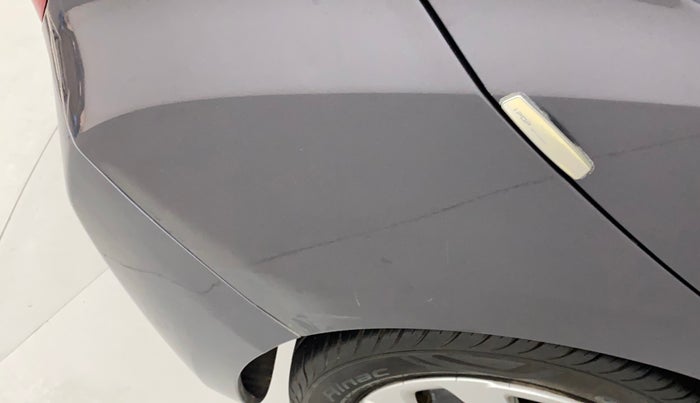 2016 Hyundai Eon SPORTZ, Petrol, Manual, 29,552 km, Right quarter panel - Paint has minor damage