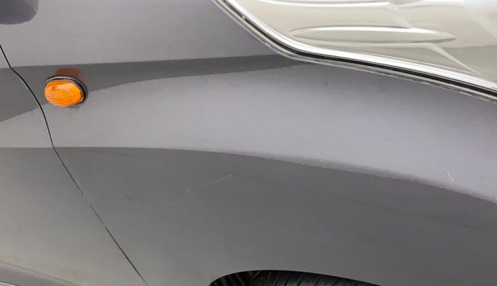 2016 Hyundai Eon SPORTZ, Petrol, Manual, 29,552 km, Right fender - Slightly dented