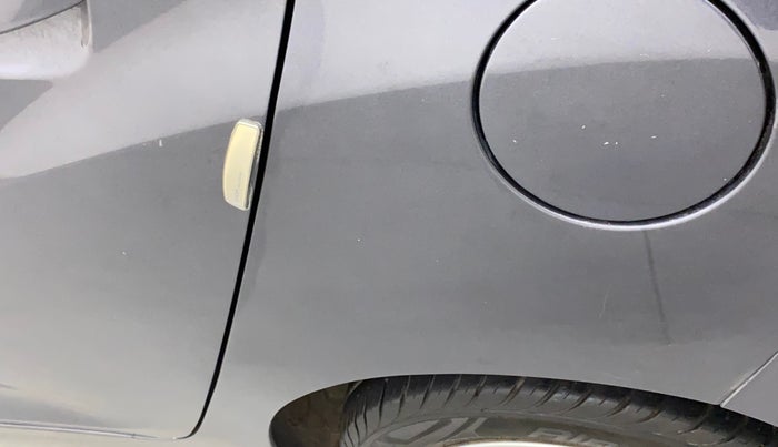2016 Hyundai Eon SPORTZ, Petrol, Manual, 29,552 km, Left quarter panel - Minor scratches
