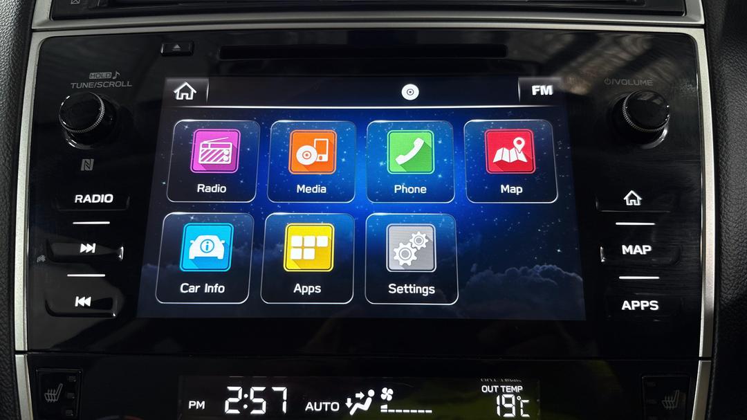 2018 Subaru Outback 2.5i Premium AWD, Automatic, 117105 km, Infotainment System