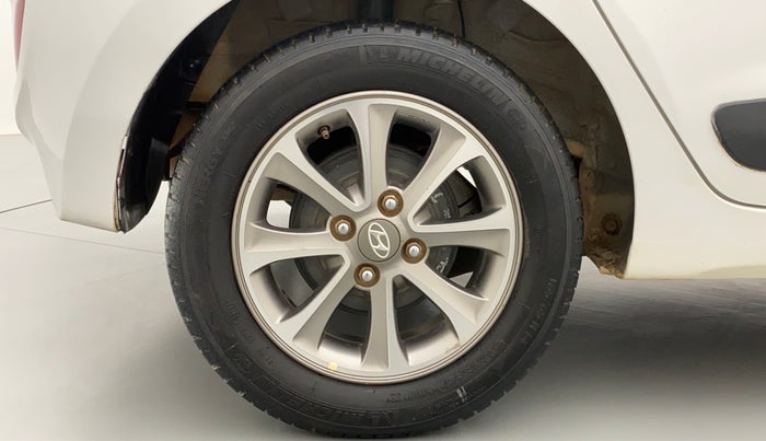 2016 Hyundai Grand i10 ASTA 1.2 (O) VTVT, Petrol, Manual, 87,384 km, Right Rear Wheel
