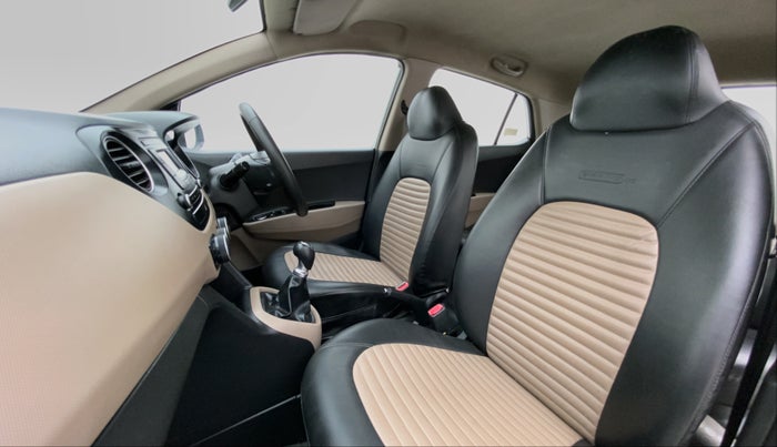 2016 Hyundai Grand i10 ASTA 1.2 (O) VTVT, Petrol, Manual, 87,384 km, Right Side Front Door Cabin
