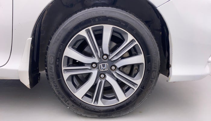 2017 Honda City V MT PETROL, Petrol, Manual, 87,562 km, Right Front Wheel