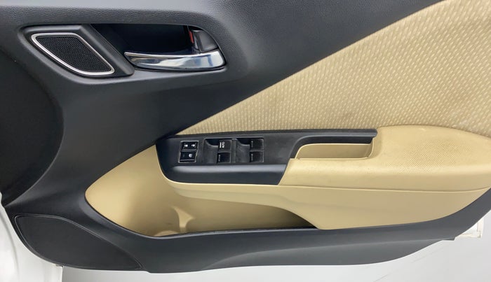 2017 Honda City V MT PETROL, Petrol, Manual, 87,562 km, Driver Side Door Panels Control