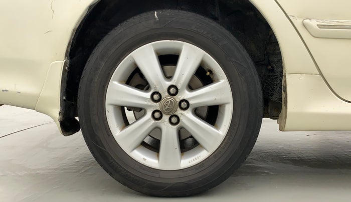 2011 Toyota Corolla Altis G PETROL, Petrol, Manual, 82,699 km, Right Rear Wheel