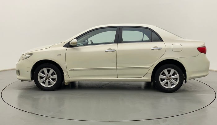 2011 Toyota Corolla Altis G PETROL, Petrol, Manual, 82,699 km, Left Side