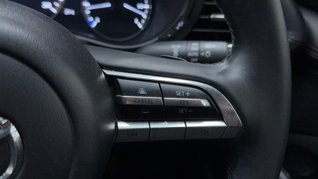 2022 Mazda 3 G25 Evolve Sp, Automatic, 37251 km, Cruise Control