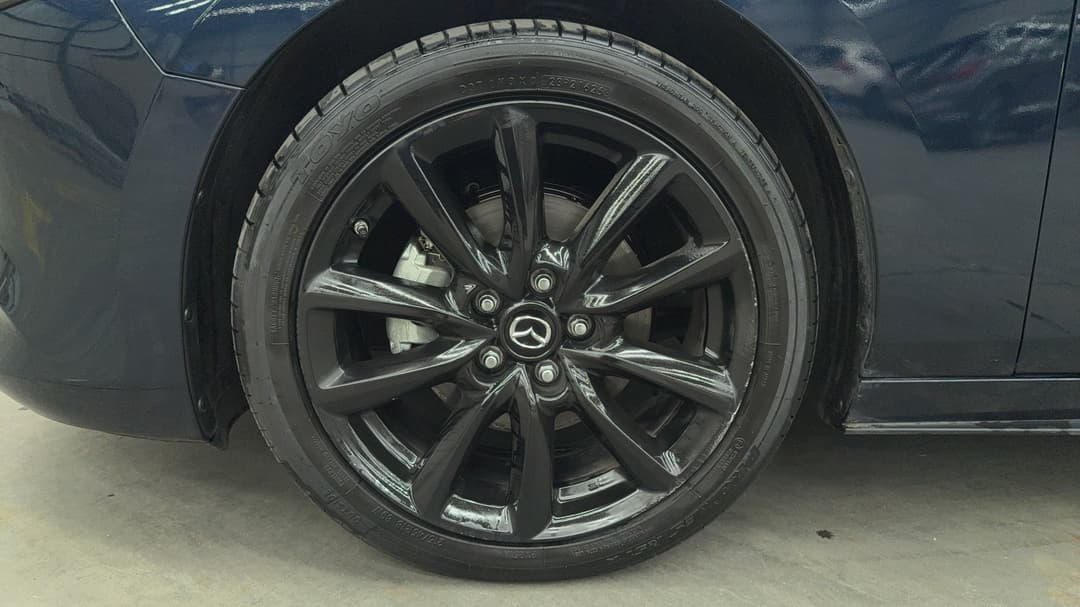 2022 Mazda 3 G25 Evolve Sp, Automatic, 37251 km, Left Front Wheel