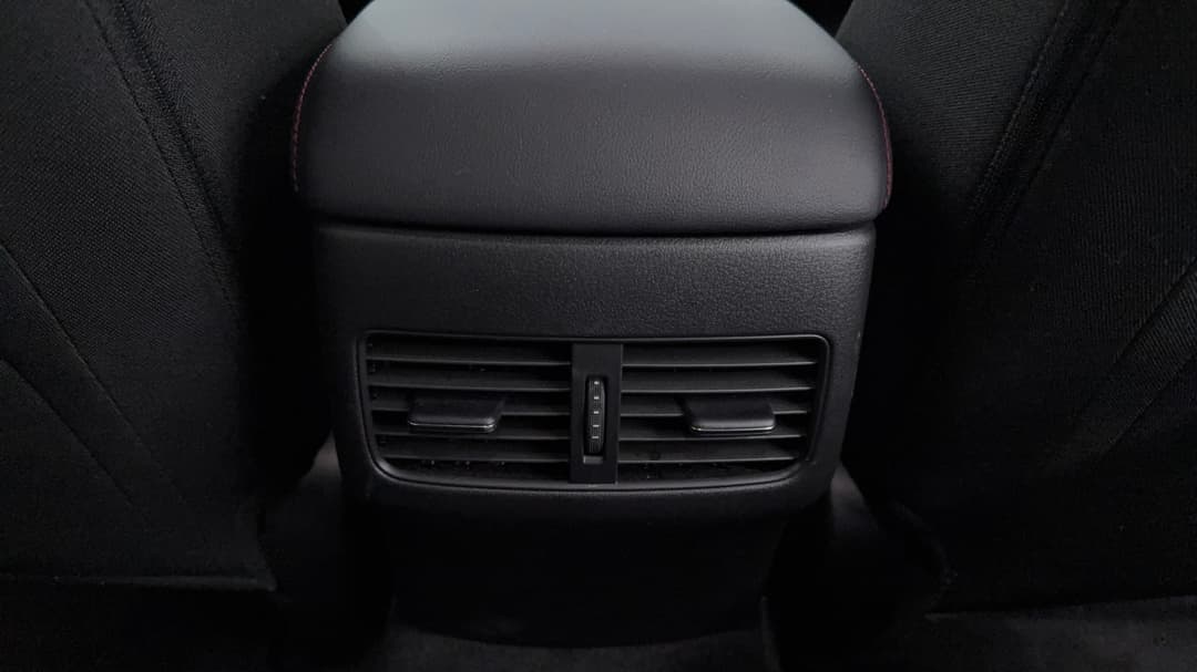 2022 Mazda 3 G25 Evolve Sp, Automatic, 37251 km, Rear A/C Vent