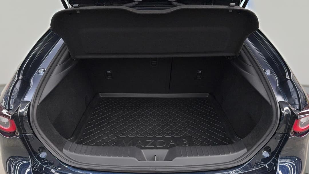 2022 Mazda 3 G25 Evolve Sp, Automatic, 37251 km, Boot Inside View