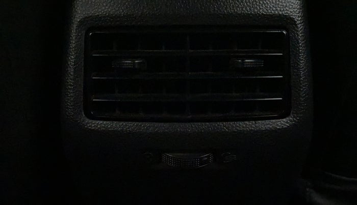 2016 Hyundai Elite i20 ASTA 1.2, Petrol, Manual, 20,501 km, Rear AC Vents
