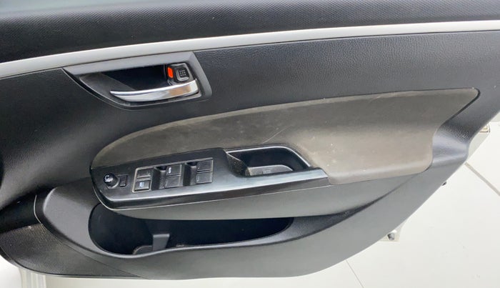 2017 Maruti Swift VDI OPT, Diesel, Manual, 1,46,303 km, Driver Side Door Panels Controls