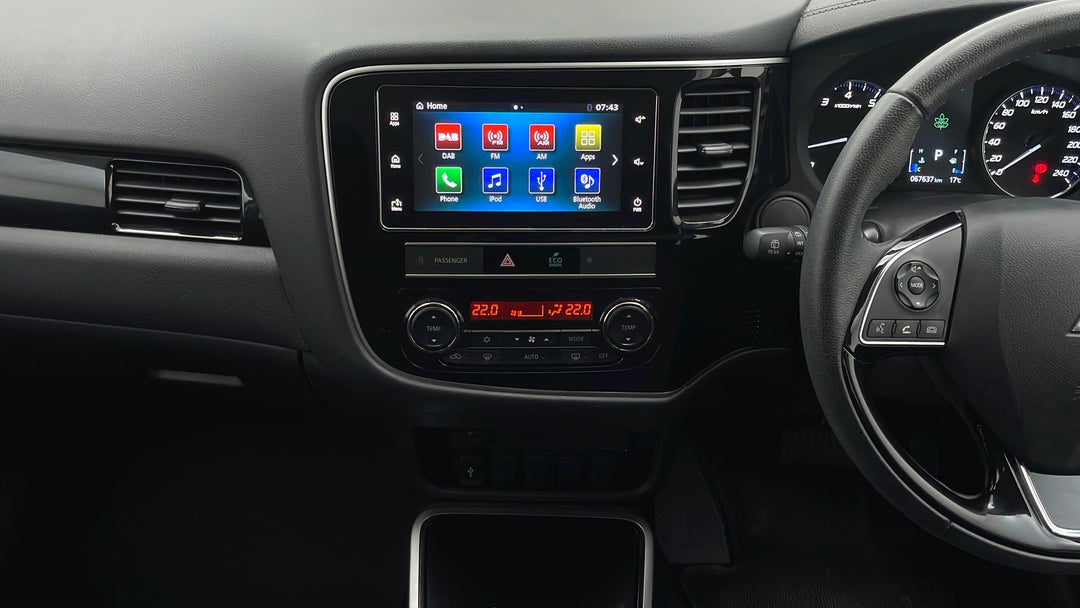 2018 Mitsubishi Outlander Es Adas 5 Seat (awd), Automatic, 67637 km, Center Console