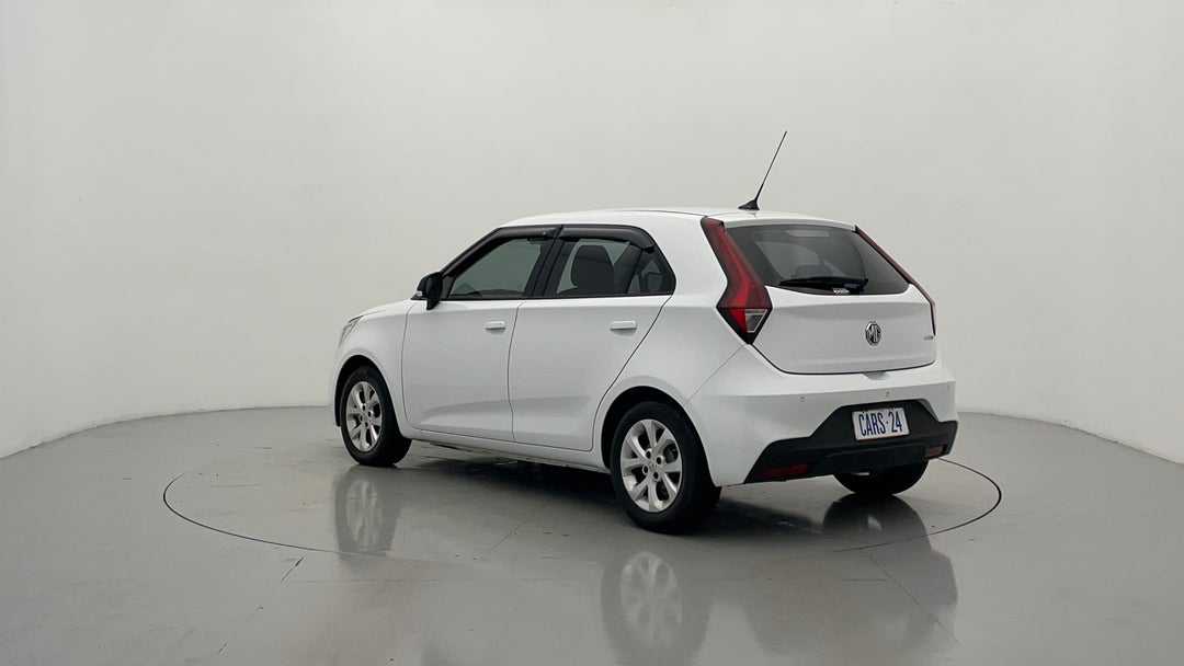 Left Back Diagonal (45- Degree) View