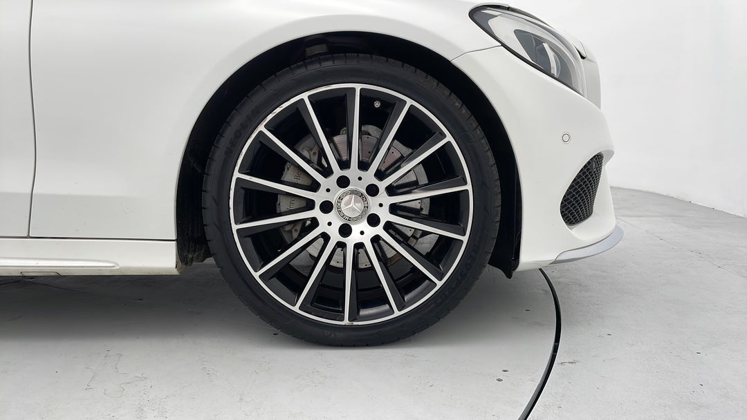 2017 Mercedes-benz C200 C200, Automatic, 102422 km, Right Front Wheel