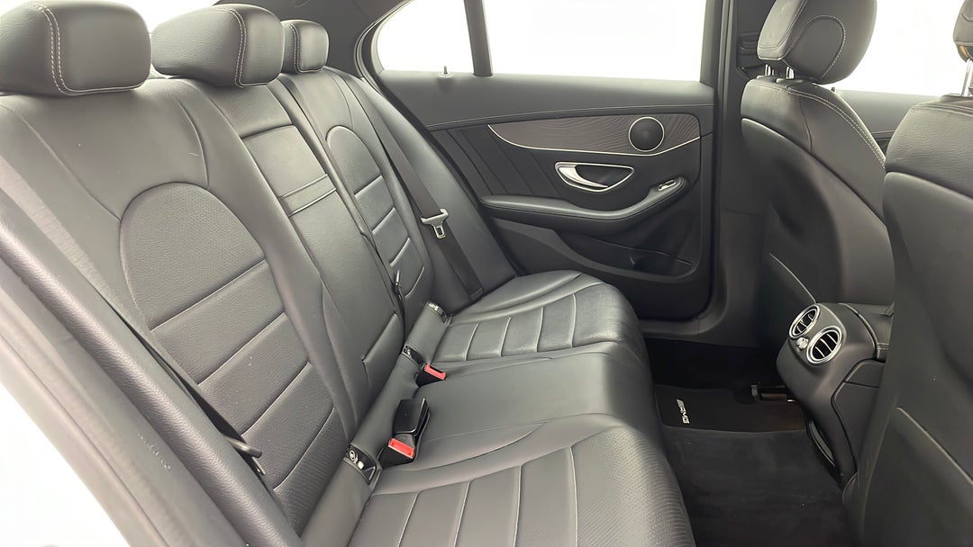 2017 Mercedes-benz C200 C200, Automatic, 102422 km, Right Side Rear Door Cabin View