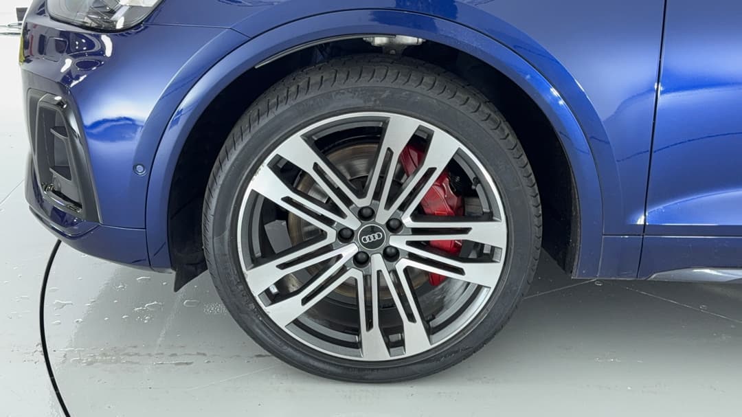 2021 Audi Sq5 3.0 Tdi Quattro Mhev, Automatic, 60383 km, Left Front Wheel