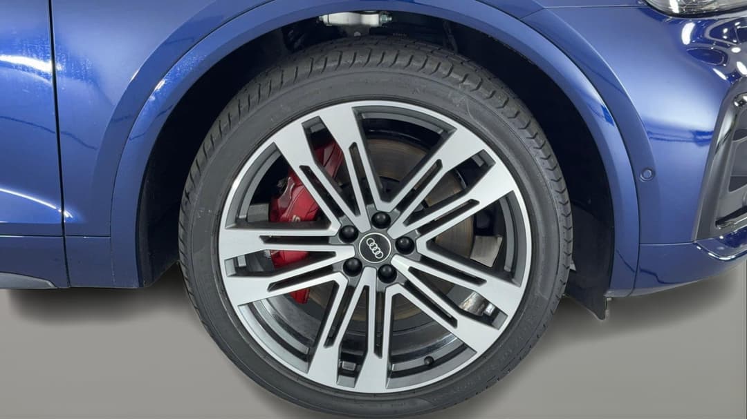 2021 Audi Sq5 3.0 Tdi Quattro Mhev, Automatic, 60383 km, Right Front Wheel