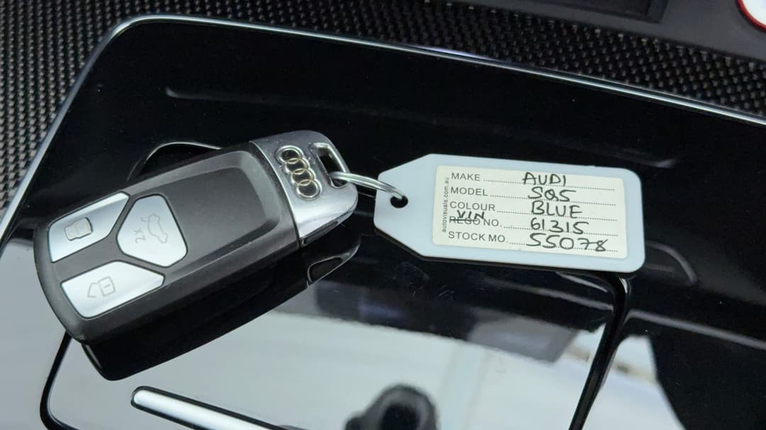 2021 Audi Sq5 3.0 Tdi Quattro Mhev, Automatic, 60383 km, Key Close-up
