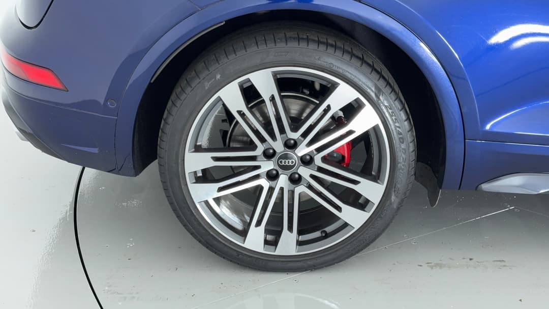 2021 Audi Sq5 3.0 Tdi Quattro Mhev, Automatic, 60383 km, Right Rear Wheel
