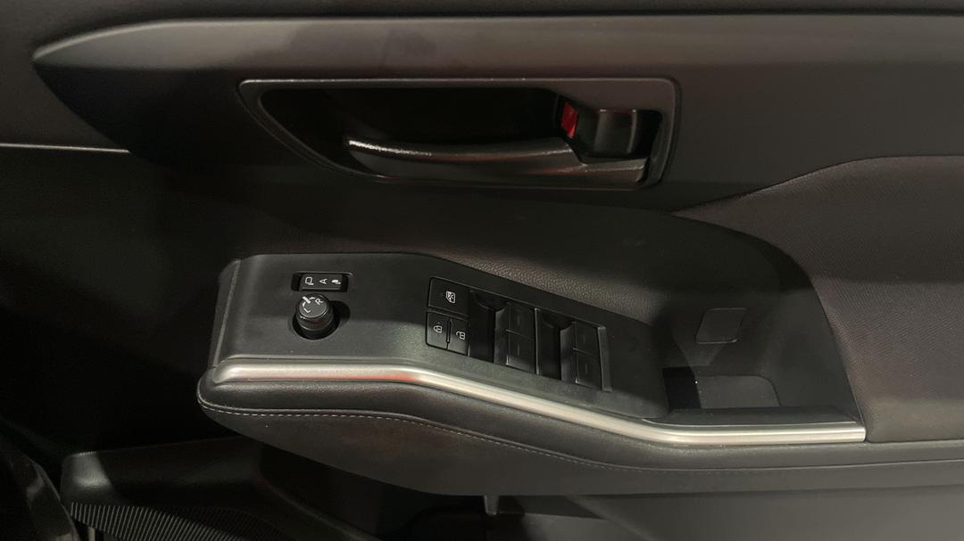 2023 Toyota Kluger Gx AWD, Automatic, 65085 km, Drivers Side Door Panel Controls