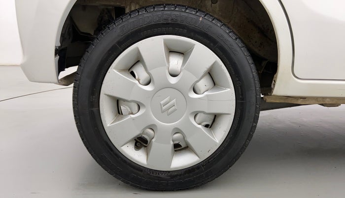 2017 Maruti Alto K10 LXI CNG (O), CNG, Manual, 73,377 km, Right Rear Wheel