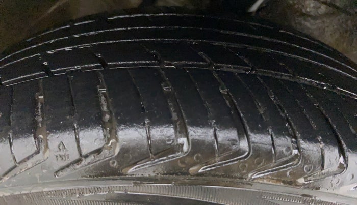2017 Maruti Alto K10 LXI CNG (O), CNG, Manual, 73,377 km, Left Rear Tyre Tread