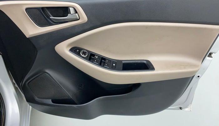 2015 Hyundai Elite i20 SPORTZ 1.2, Petrol, Manual, 56,584 km, Driver Side Door Panels Control